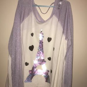 A Paris shirt that is brand new